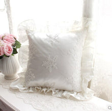 Load image into Gallery viewer, Hot luxury romantic embroidery cushion
